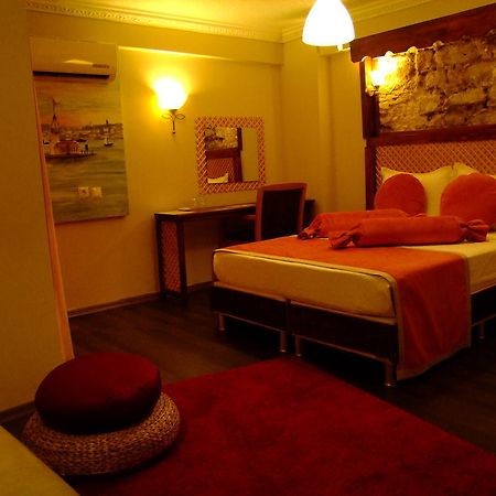 Hotel Ishakpasa Konagi اسطنبول الغرفة الصورة