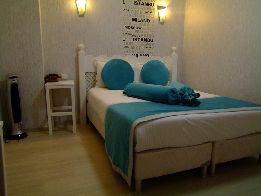 Hotel Ishakpasa Konagi اسطنبول الغرفة الصورة