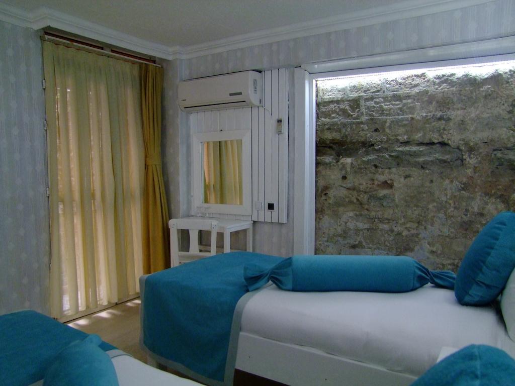 Hotel Ishakpasa Konagi اسطنبول الغرفة الصورة