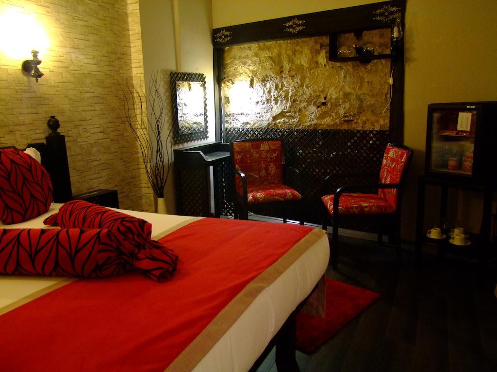 Hotel Ishakpasa Konagi اسطنبول الغرفة الصورة