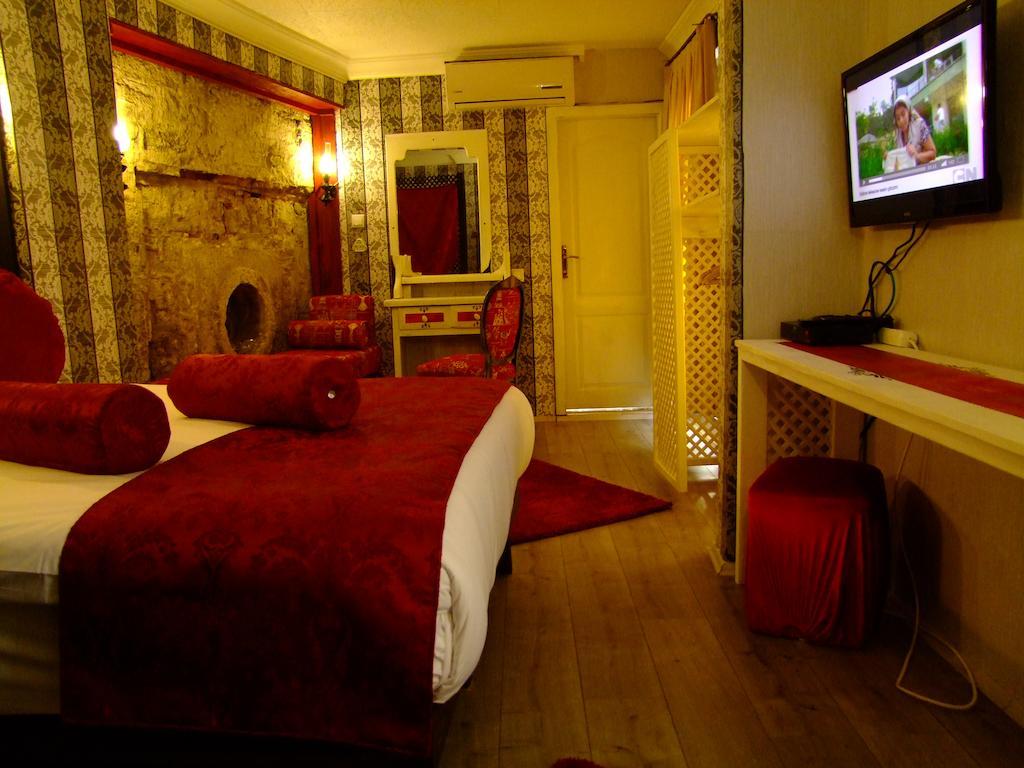 Hotel Ishakpasa Konagi اسطنبول الغرفة الصورة